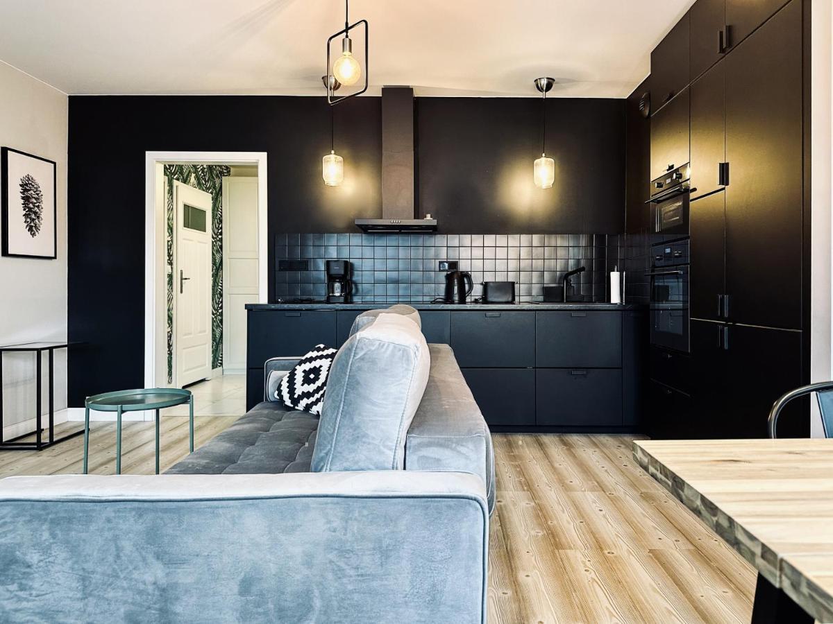 Cozy Apartment In Old Chocolate Factory Краков Экстерьер фото