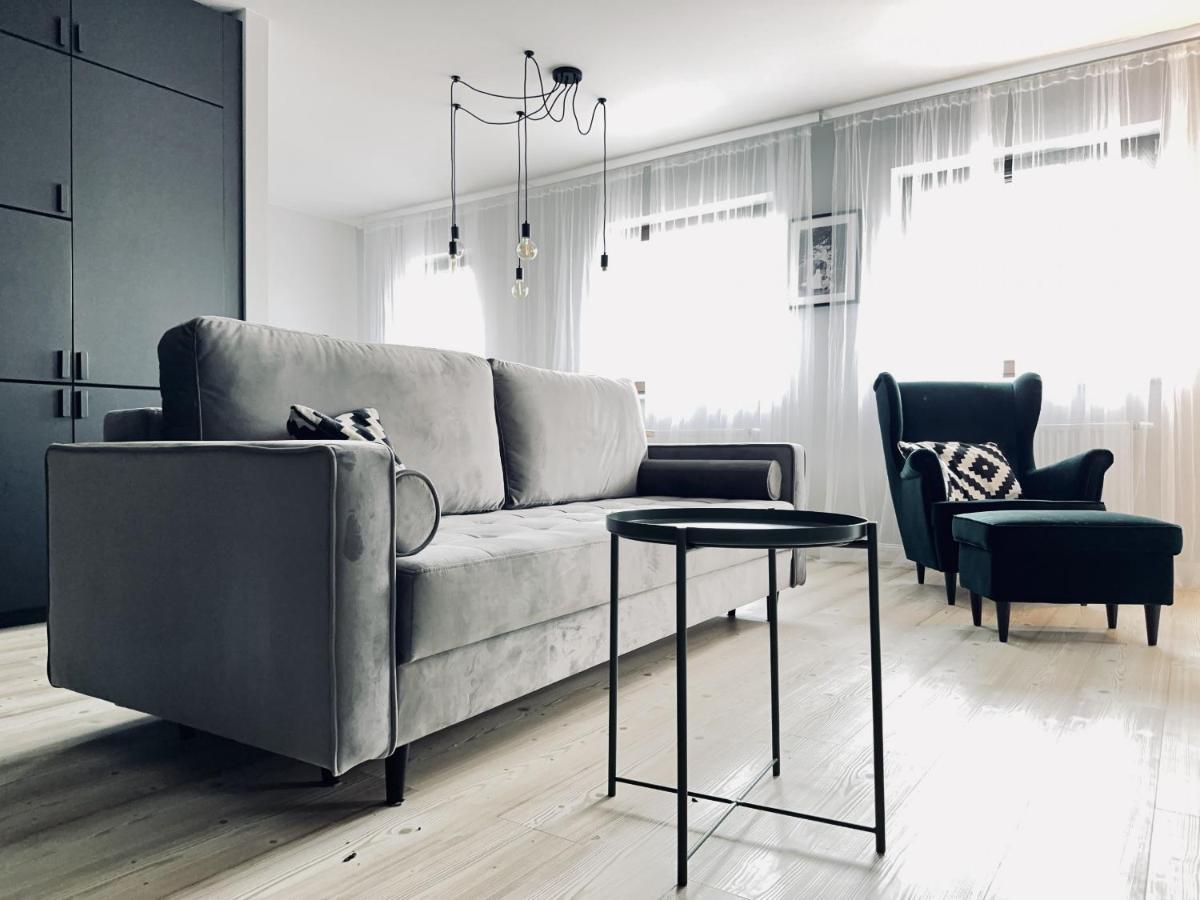 Cozy Apartment In Old Chocolate Factory Краков Экстерьер фото
