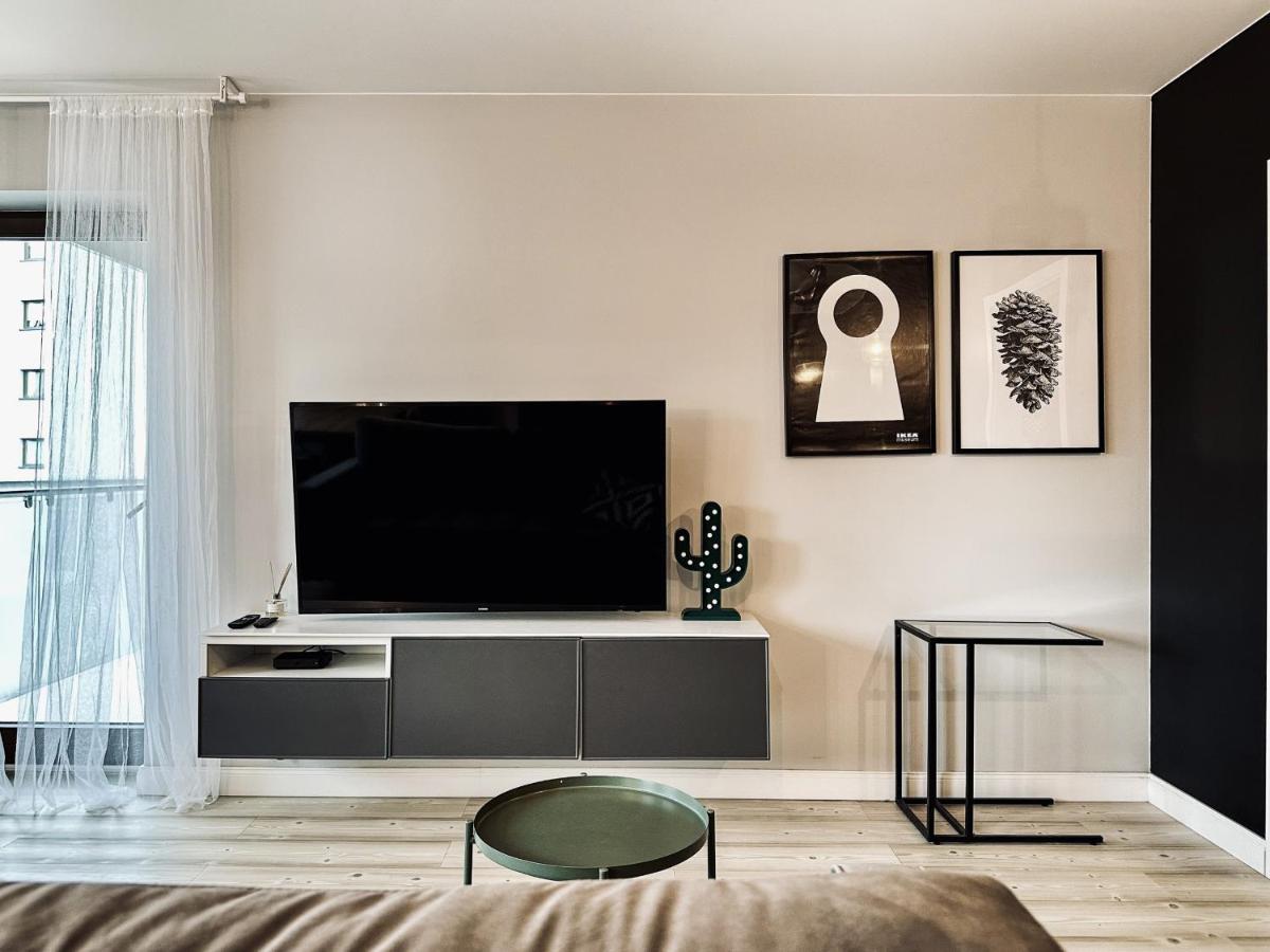 Cozy Apartment In Old Chocolate Factory Краков Экстерьер фото